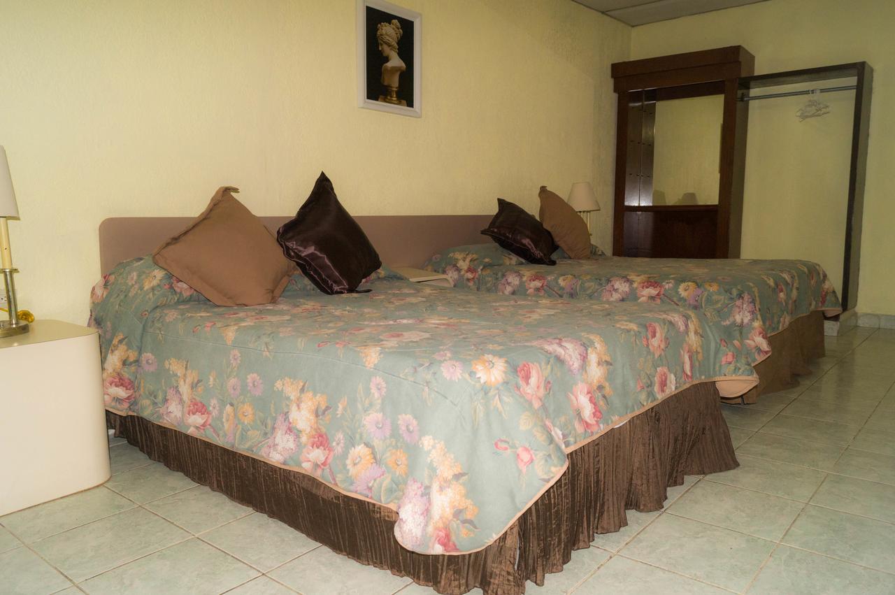 Hotel Grecia Real San Salvador Kültér fotó
