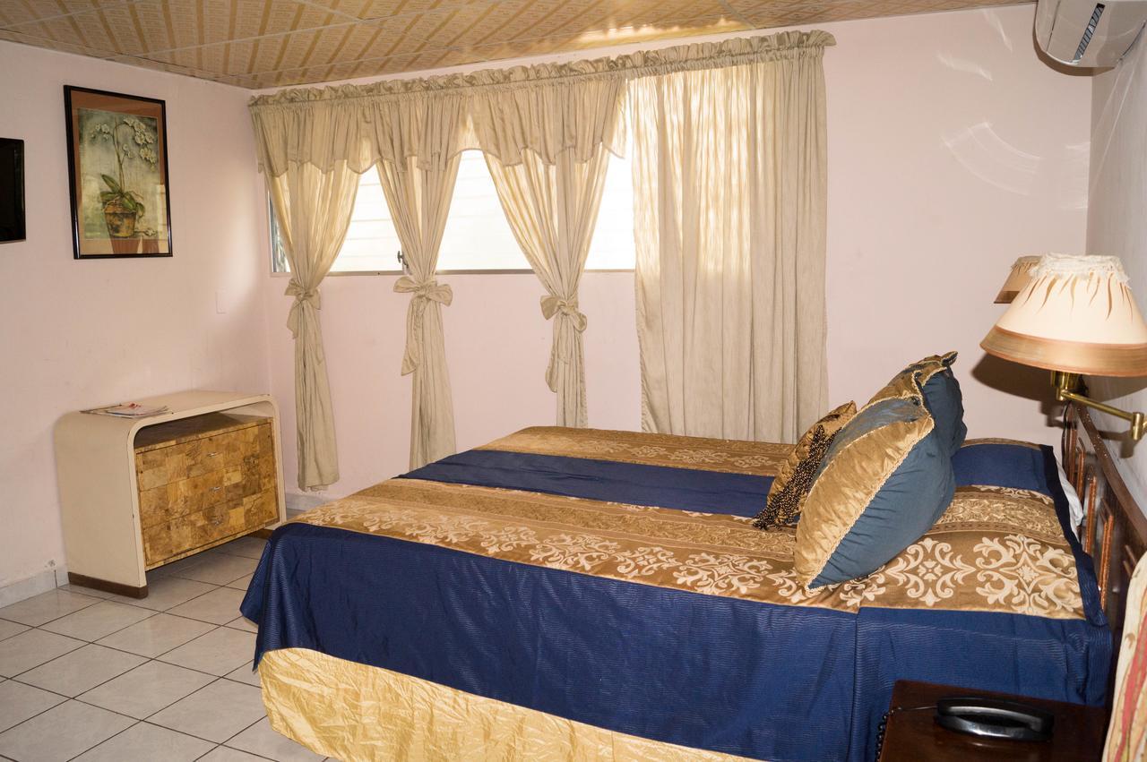 Hotel Grecia Real San Salvador Kültér fotó