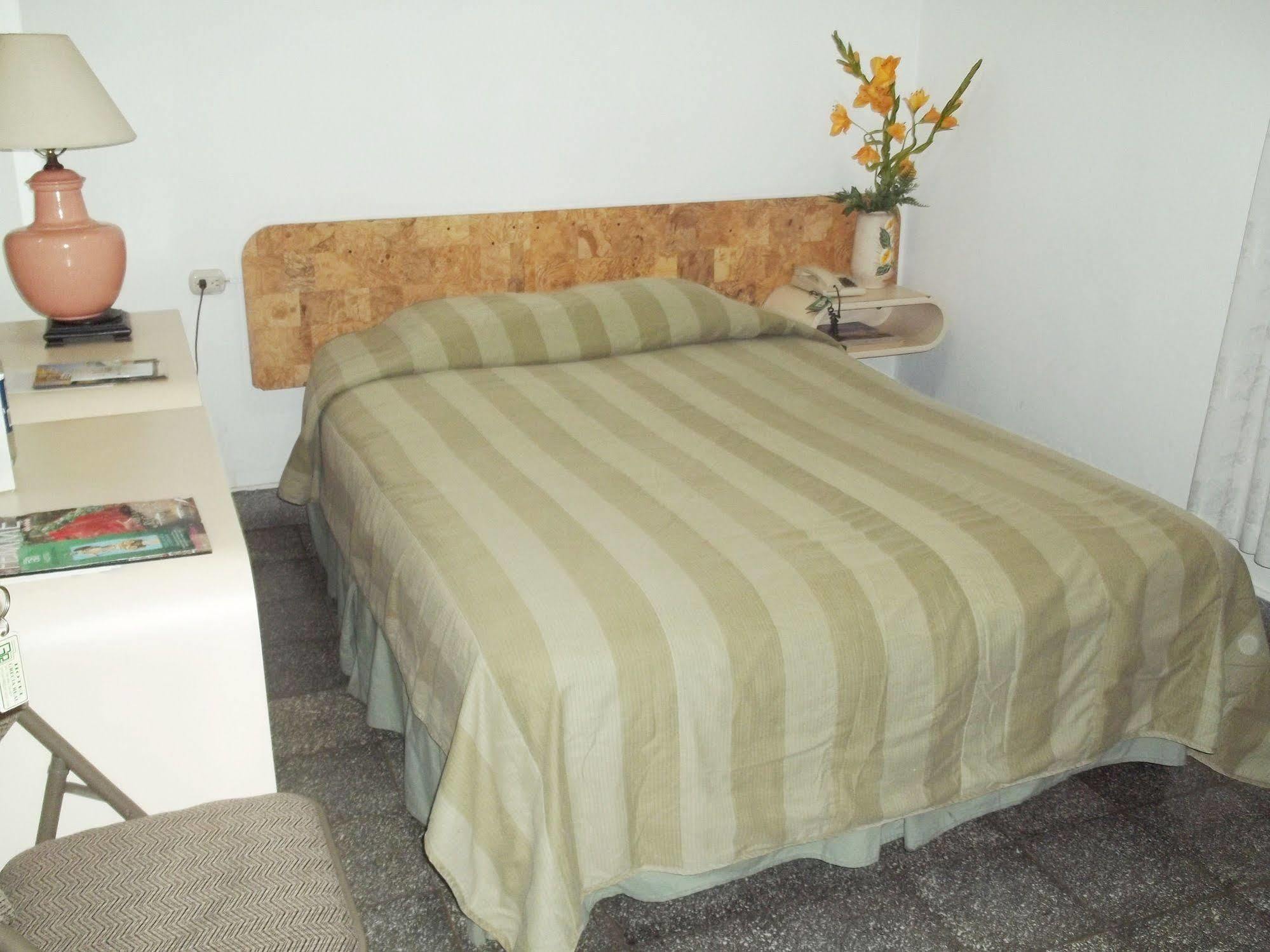 Hotel Grecia Real San Salvador Kültér fotó