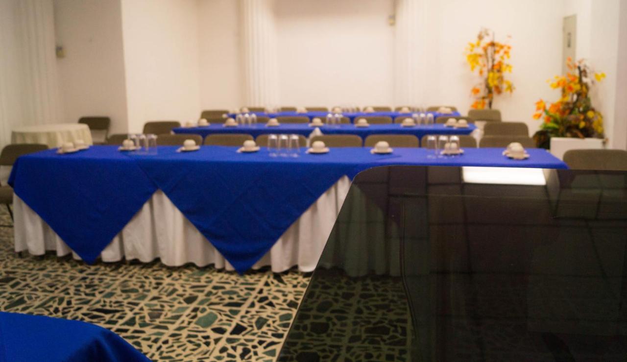 Hotel Grecia Real San Salvador Kültér fotó